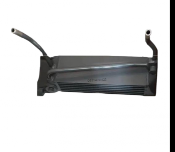 0415 8584 YAG RADYATÖRÜ DEUTZ 913 914 4 SİL